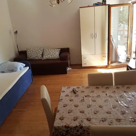 Apartmani Sukosan Apartment *